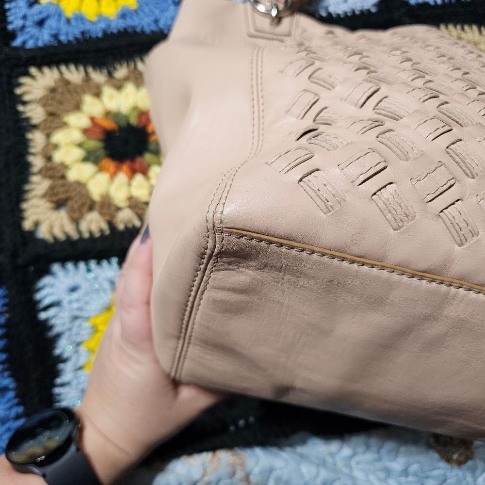 Coach North South Woven Leather Tote Shoulder Bag in Pinkish Leather - Picture 5 of 9